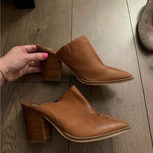 BP Tan Leather Women's Mules